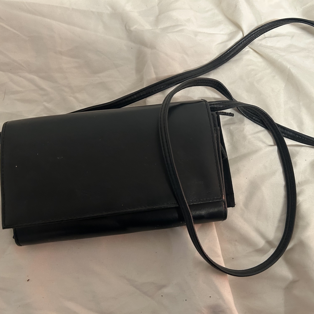 Sleek Black Textured Crossbody Bag